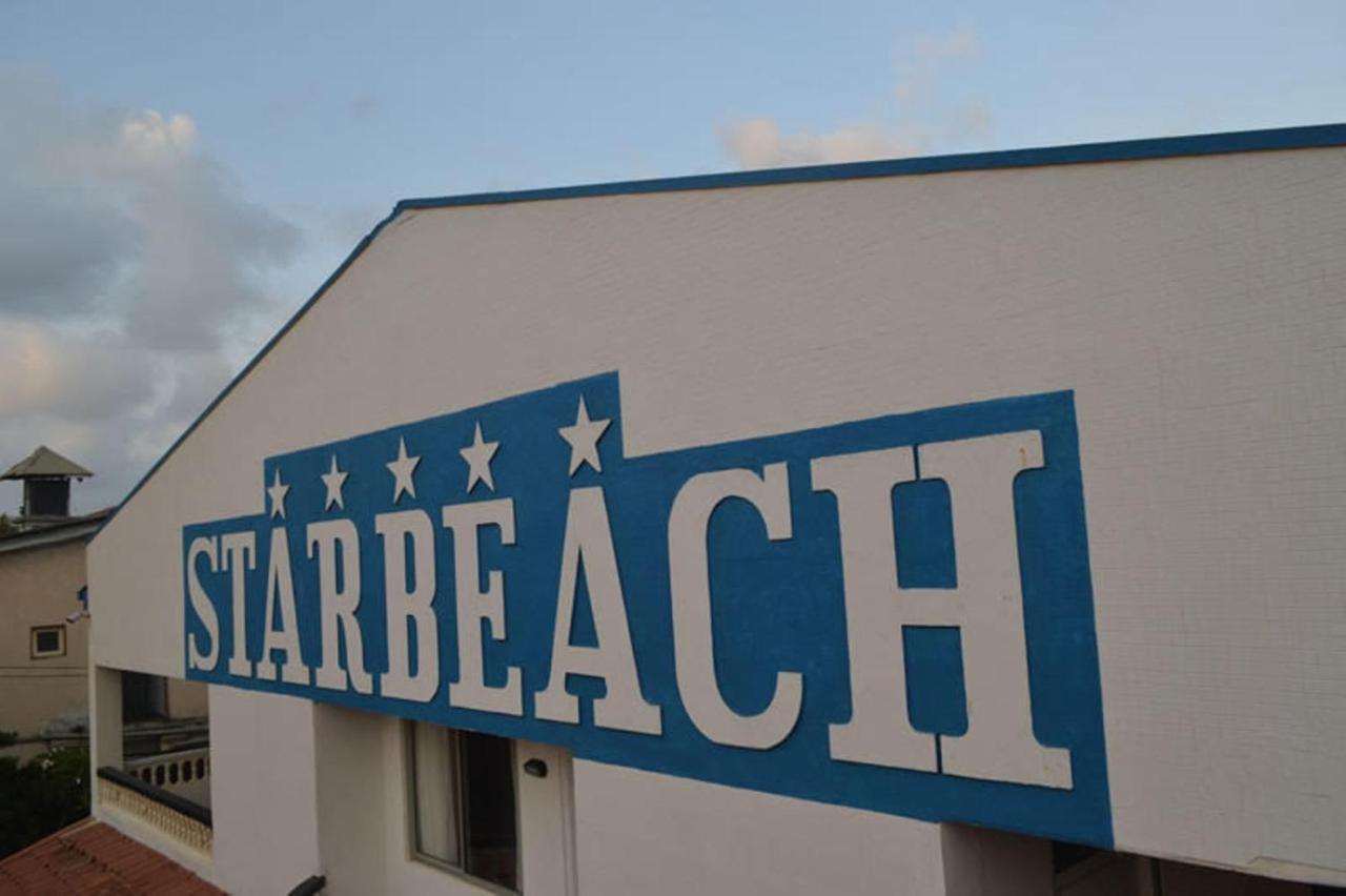 Star Beach Guest House Негомбо Екстериор снимка
